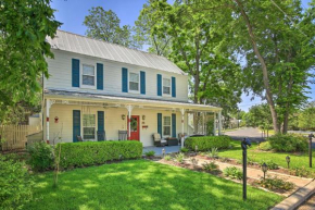 Grand Fredericksburg Retreat - Walk to Main St!